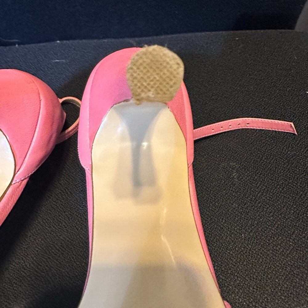 Alfani Peep Toe Pink Leather Flower Detail Ankle Strap Heels. Size 8. - Picture 6 of 6
